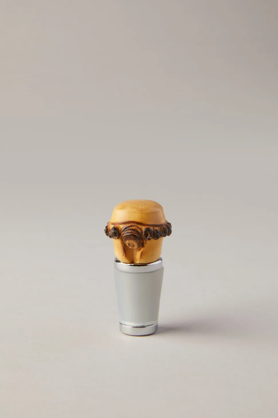 Bamboo conical bottle cap