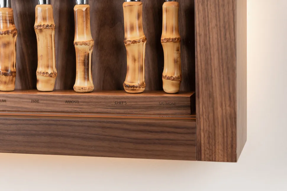 Bamboo root Large cabinet wall-mounted knives set