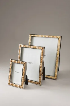 Bamboo root Picture frame