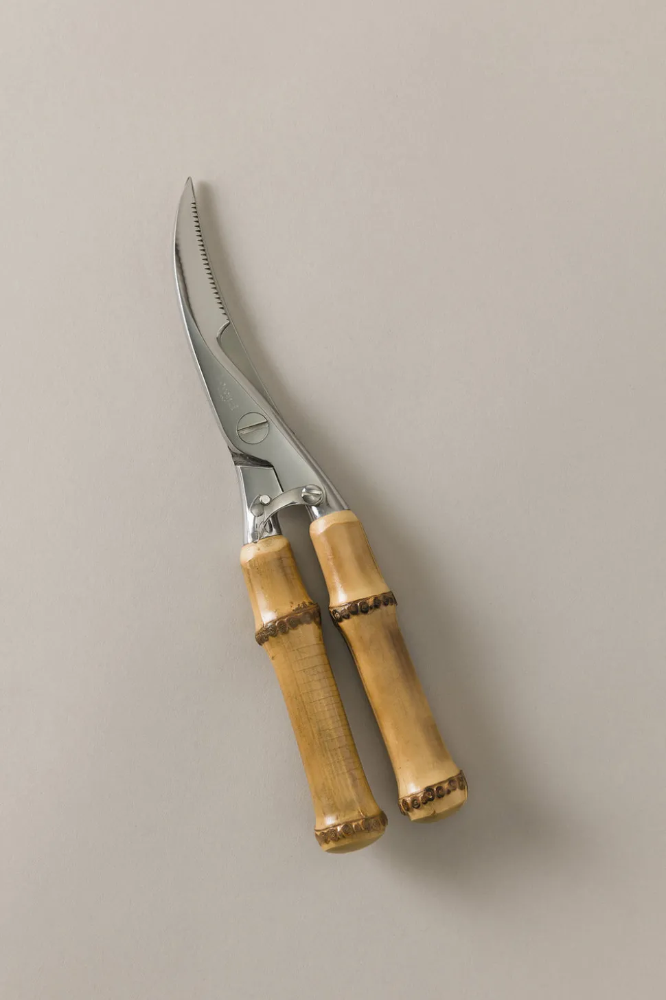 Bamboo root Poultry shears