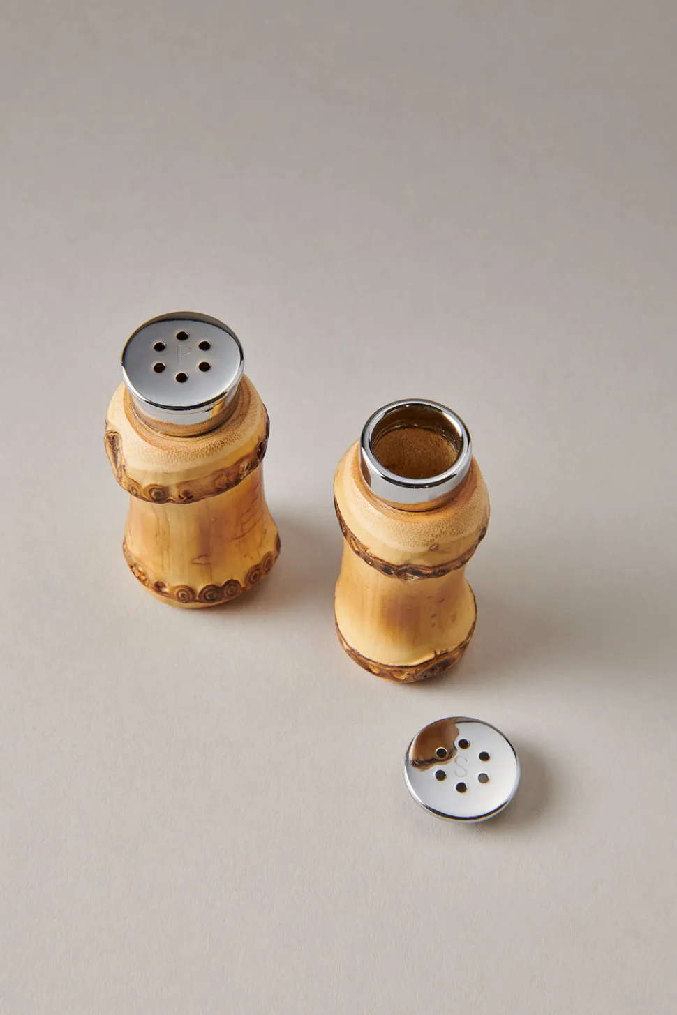 Bamboo root Salt and pepper sprinkle set