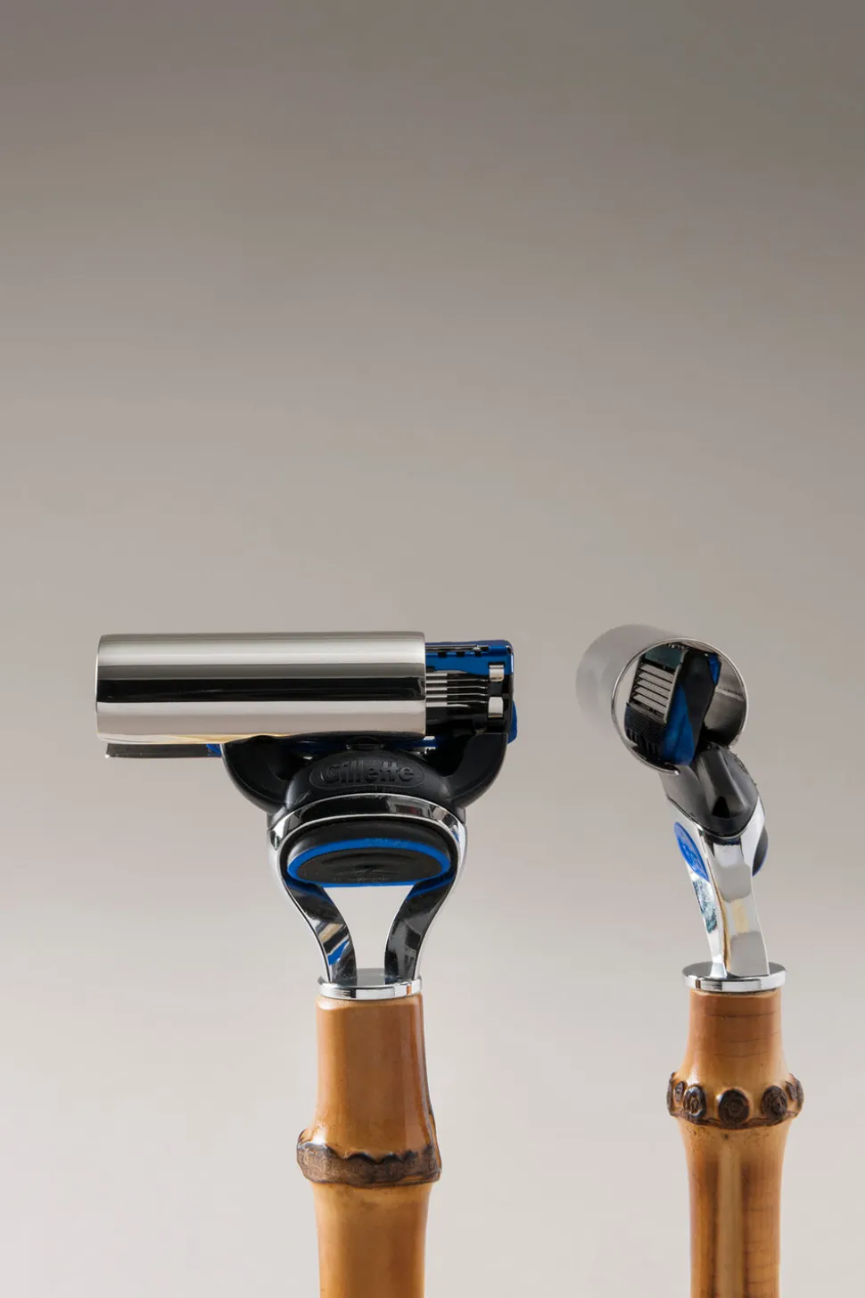 Bamboo root Shaving set with glass dome