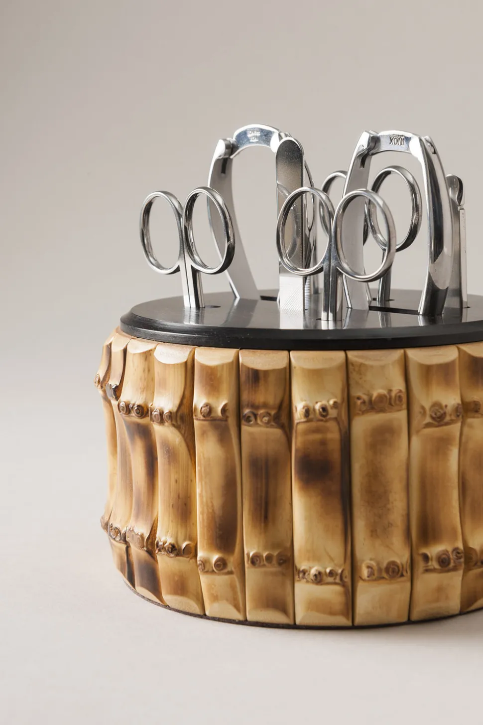 Bamboo root Toilet manicure set