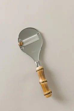 Bamboo root Truffle slicer