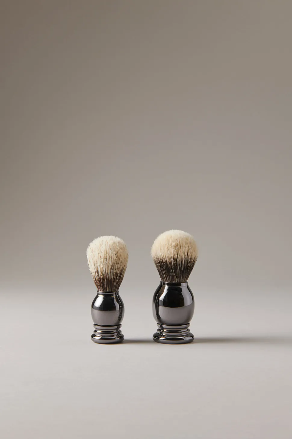 Black nikel Black nickel shaving brush