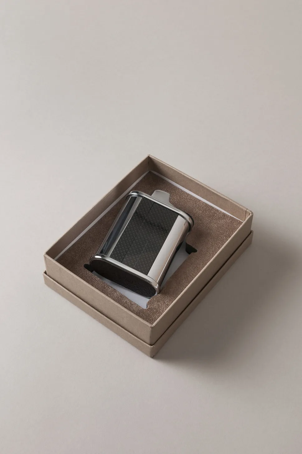Carbon fiber Oval Bic desk lighter holder