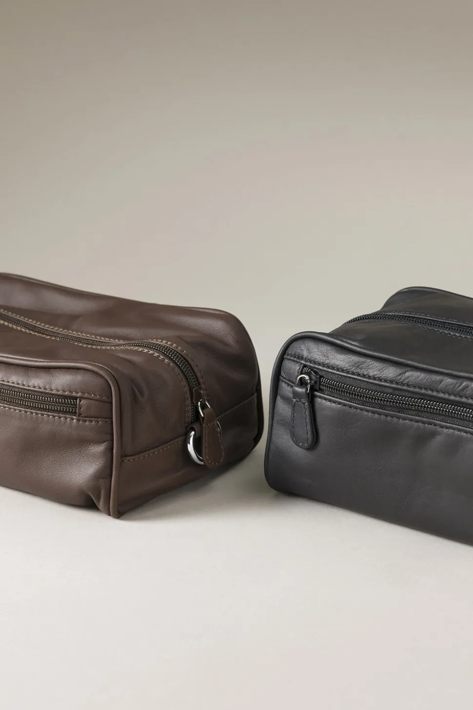 Lambskin Midsize wash bag