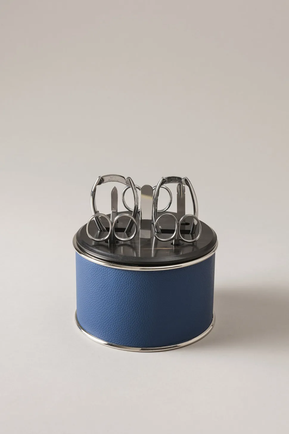 Nautical leather Toilet manicure set
