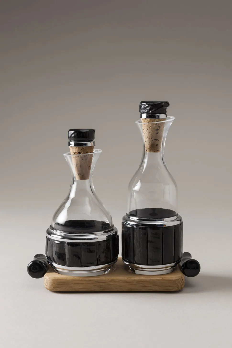 Oryx Essential table pourer set
