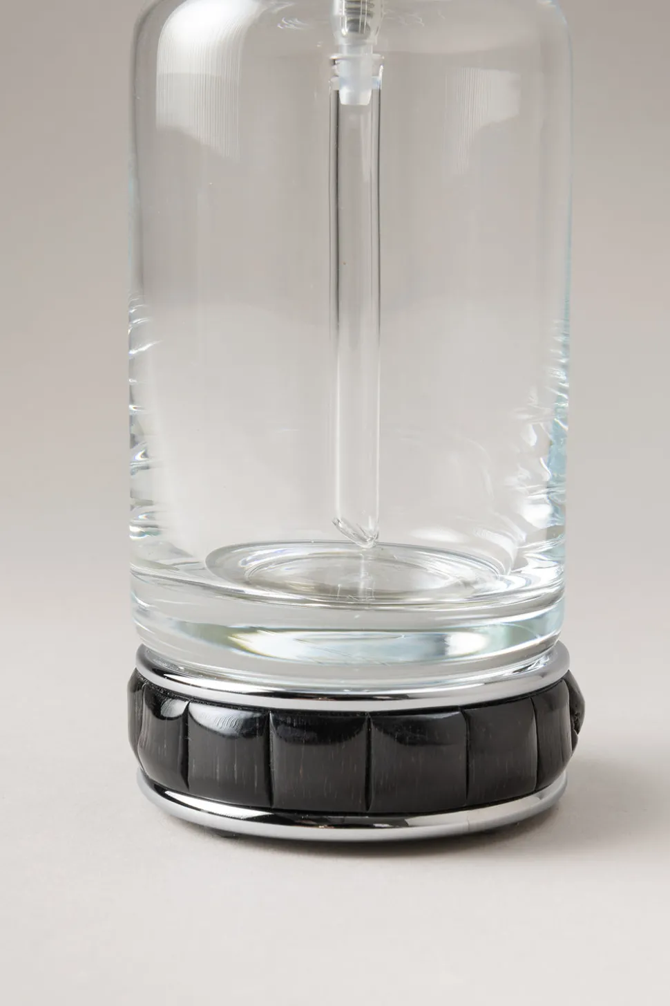 Oryx Glass soap dispenser with natural material base