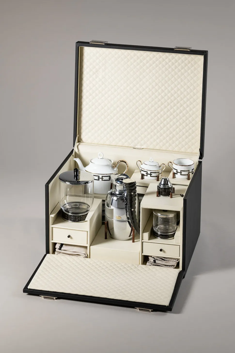 Oryx Tea trunk