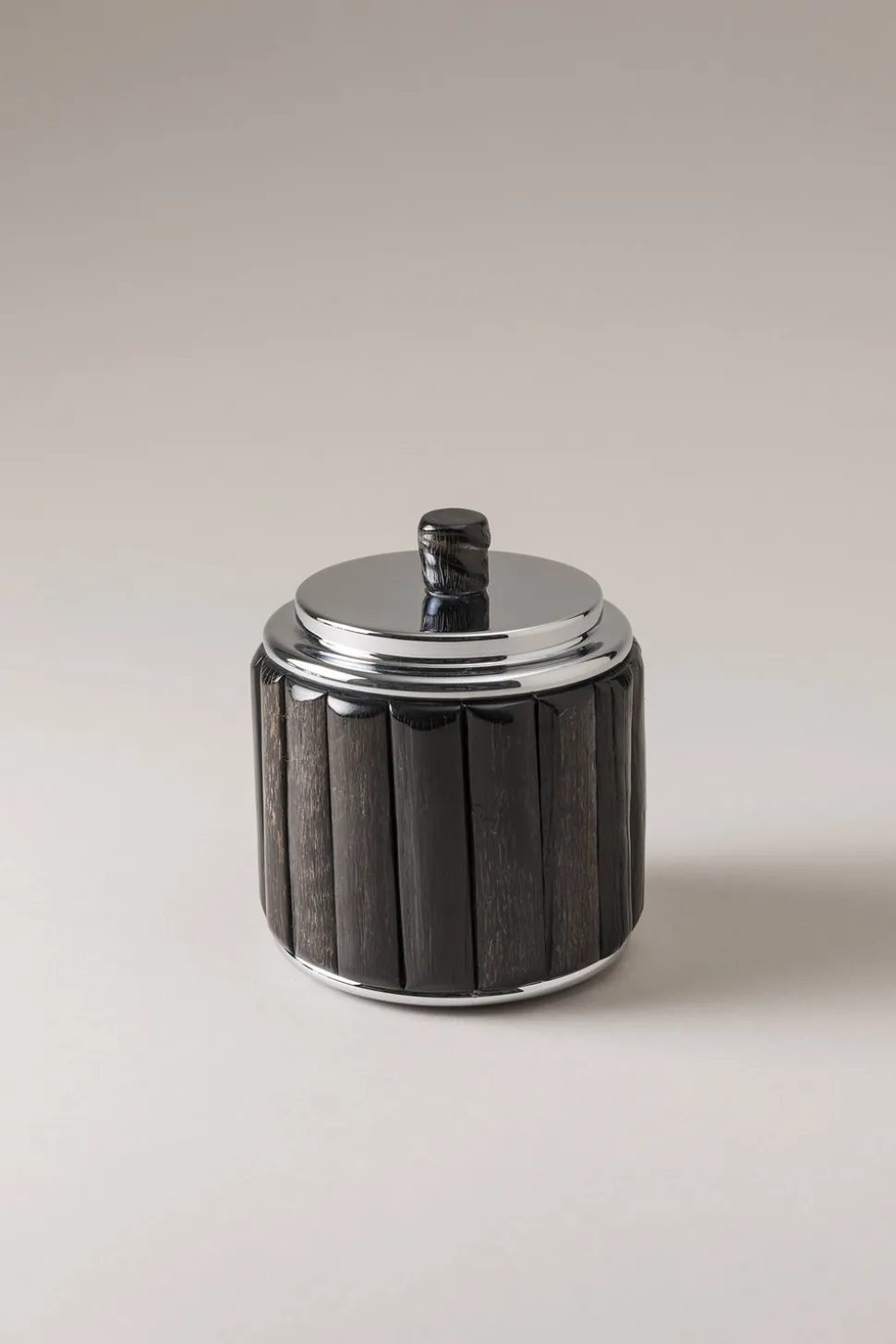 Oryx Toilet ear picks jar