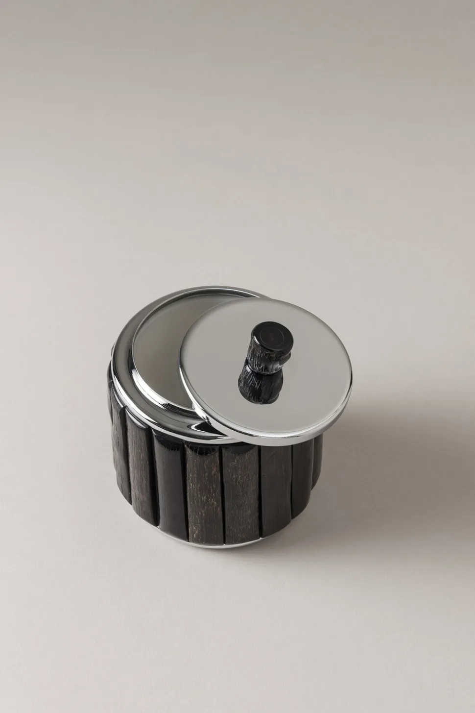 Oryx Toilet ear picks jar