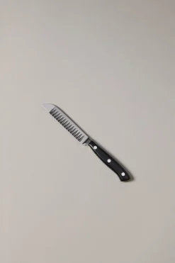 Polyoxymethylene Corrugated blade knife