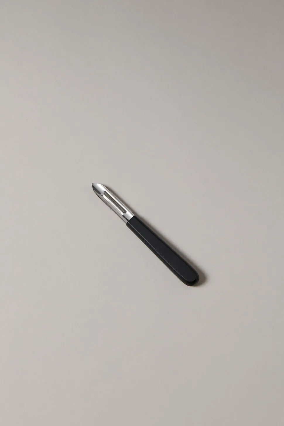Polyoxymethylene Pealer