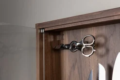 Springbok Small cabinet wall-mounted knives set