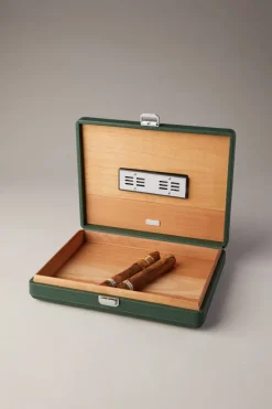 Travelling cigar box