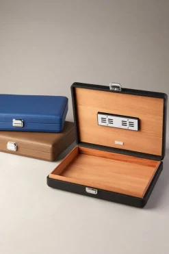 Travelling cigar box