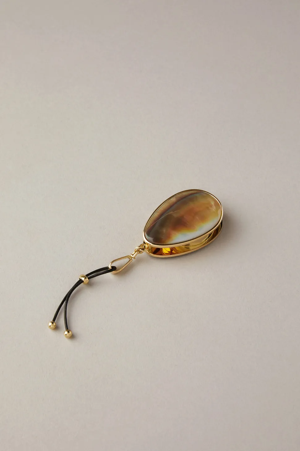 White mother of pearl Pocket magnifying glass