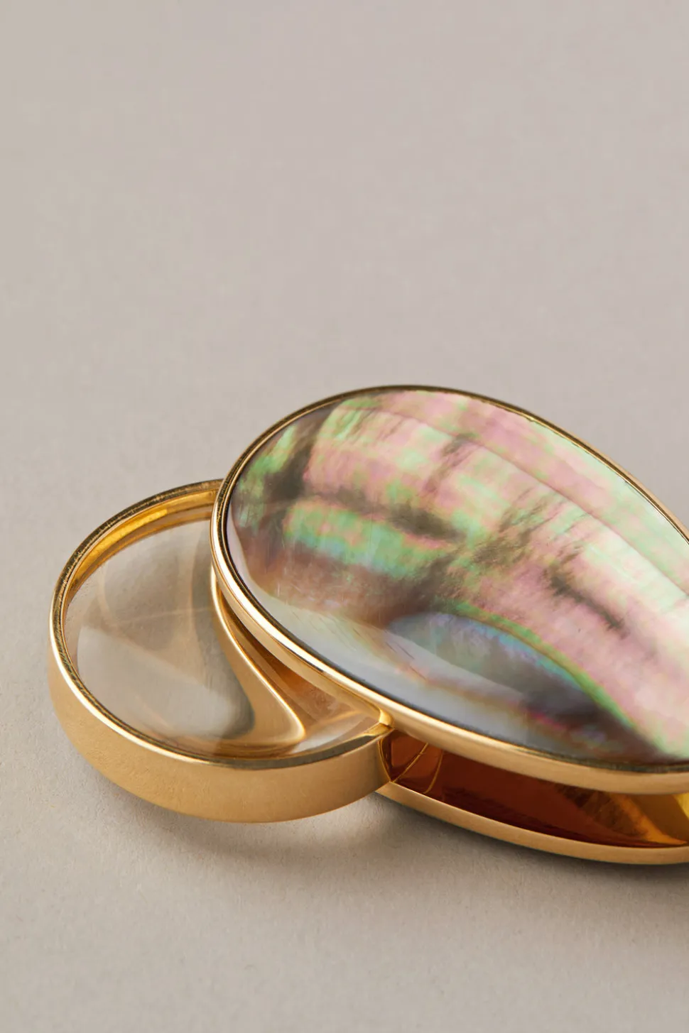 White mother of pearl Pocket magnifying glass