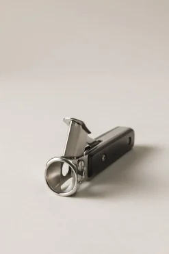 Zebu Cigar V cutter