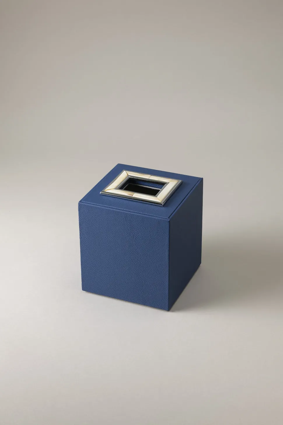 Zebu Cube tissue box