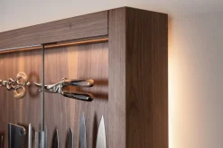 Zebu Large cabinet wall-mounted knives set