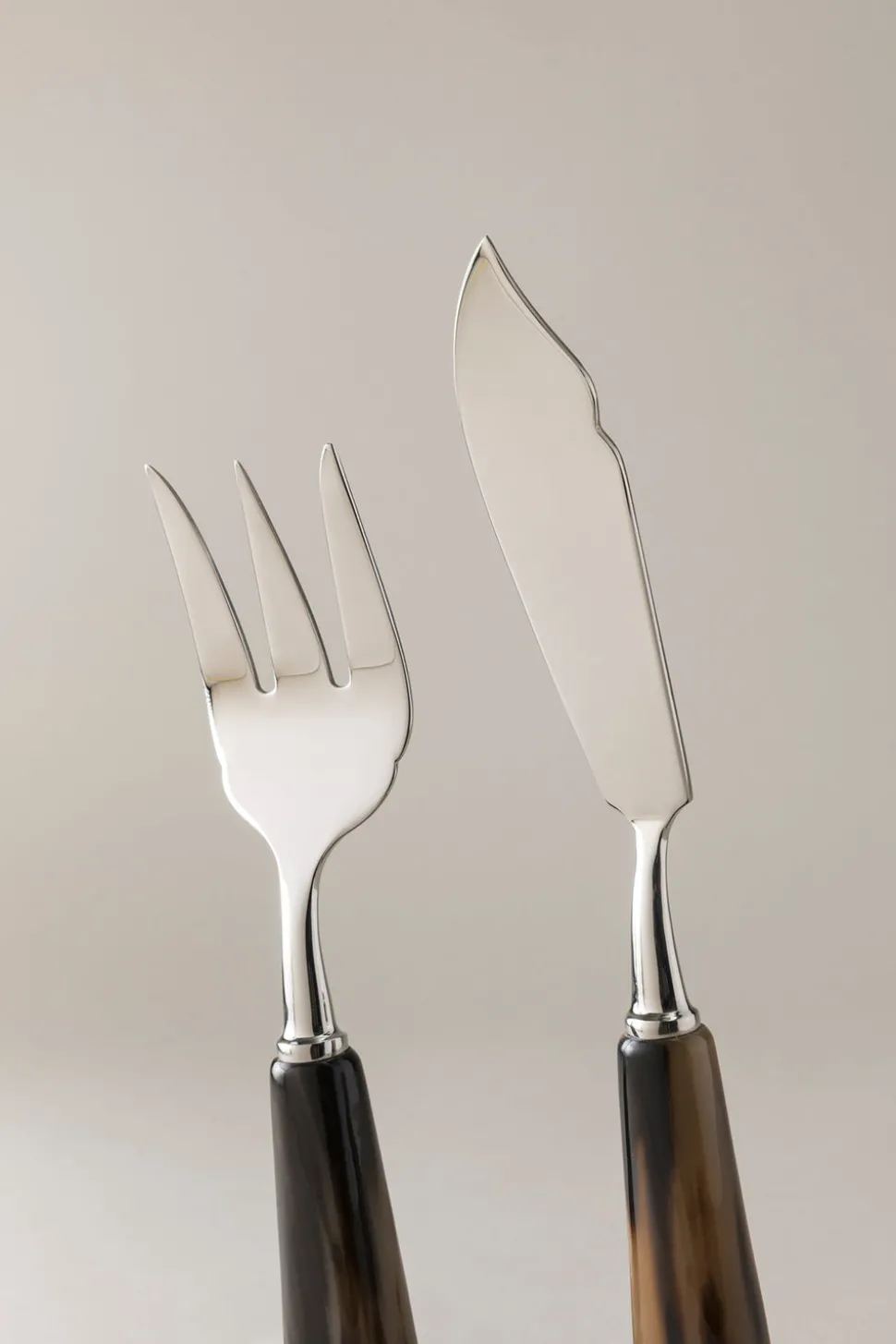 Zebu Serving fish set